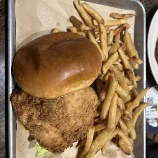 BJ's Classic Crispy Chicken Sandwich