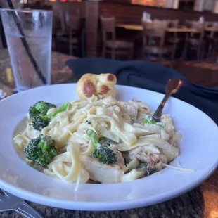 Grilled Chicken Alfredo