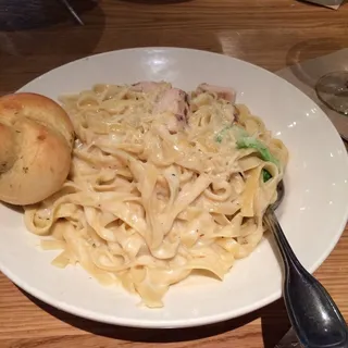 Chicken Alfredo