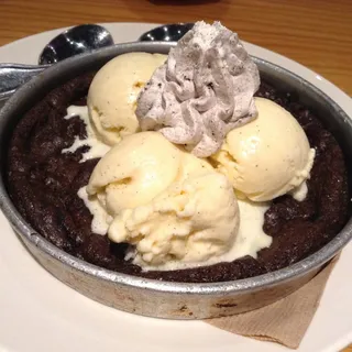 Cookies 'N' Cream Pizookie