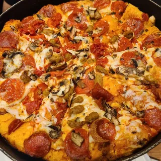 BJ's Brewhouse Classic Pizza