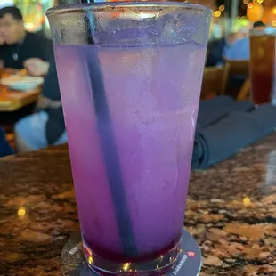 Lavender lemonado