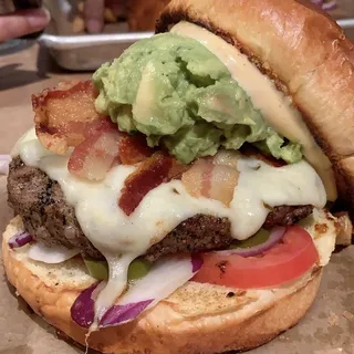 Bacon-Guacamole Deluxe Burger*