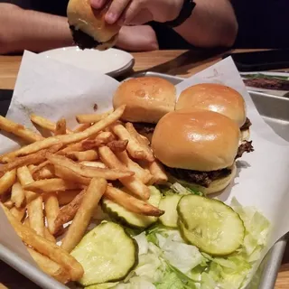 Sliders With Fries*