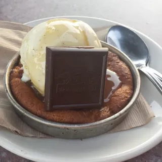 Salted Caramel Pizookie