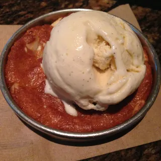 White Chocolate Macadamia Nut Pizookie
