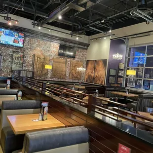 BJ&apos;s Interior
