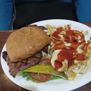 Ribeye Sandwich with Fries