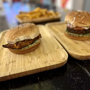 Spicy chicken and beef burger