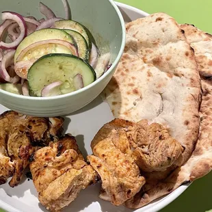 Re-plated to-go meal