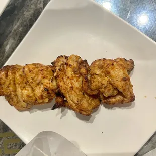 food, chicken wings and fried chicken