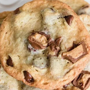 a pile of chocolate chip cookies