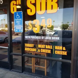 the front window of a restaurant