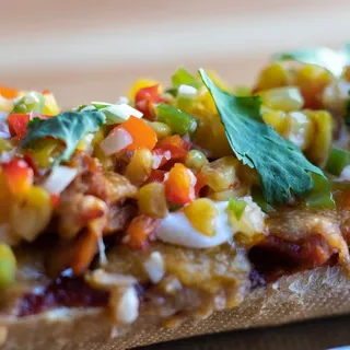 BBQ Smoked Chicken Zapiekanka