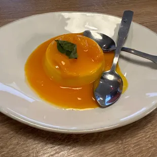 Panna Cotta-with Mango purée- Yumm