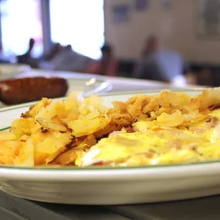 Omelet with Home Fries