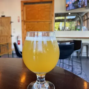 Vacation Island-Key lime, passion fruit, tangerine, sea salt