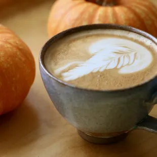 Basic N Boujee Hot Latte | housemade pumpkin spice syrup, espresso, milk | *fall seasonal*