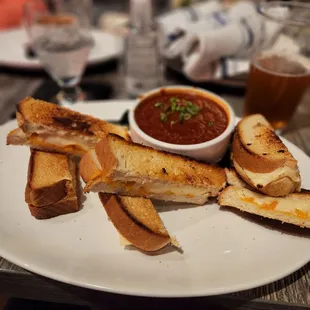 Huge Grilled Cheese and Spicy Tomato Soup