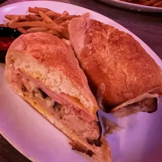 CUBAN SANDWICH