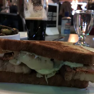 PORK BELLY RUBEN