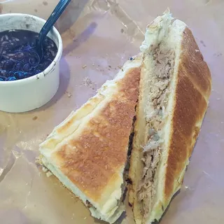Pan con Lechon