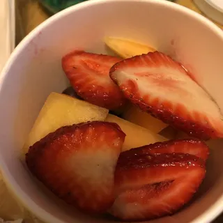 Fruit Bowl (230 cals.)