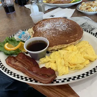 Thick-Cut Smoked Bacon (340 cals.)