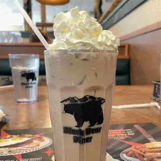 Creamy Vanilla Iced Cold Brew (340 cals.)