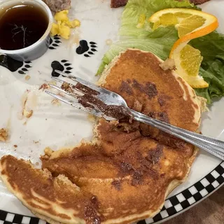 Seasonal Pancakes (1260-1660 cals.)