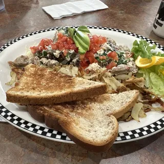 Chicken Sausage Scramble (590 cals.)