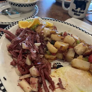 Corned Beef Hash (280 cals.)