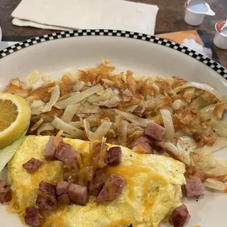 Ham & Cheese Omelette (270 cals.)