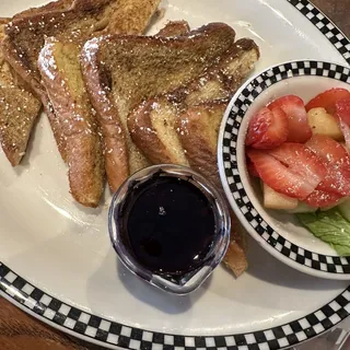Classic French Toast* (1030 cals.)