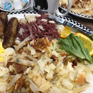 Corned Beef Hash (280 cals.)