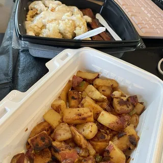 Country Red Potatoes (330 cals.)