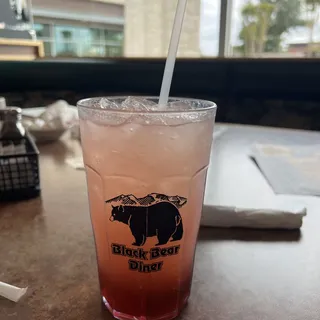 Huckleberry Lemonade (270 cals.)