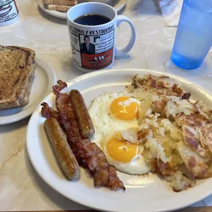 4x4 breakfast - two eggs, bacon, sausage and rye toast