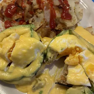 Avocado benedict; I couldn&apos;t choose what was harder: the egg or the muffin