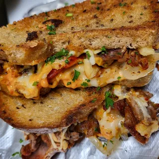 Surf N Turf Stoner Fries (Steak & Shrimp)