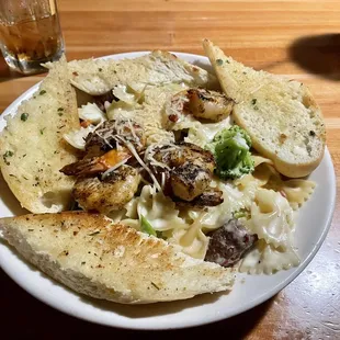 Filet and Shrimp Pasta
