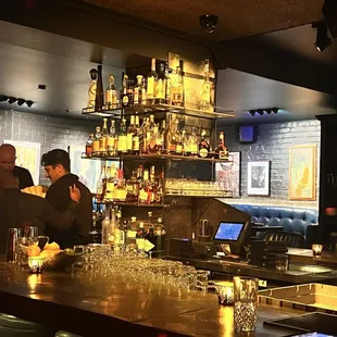 Bar inside the jazz club in the basement where dinner and the musician's play.