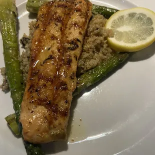 Grilled Salmon w/Quinoa
