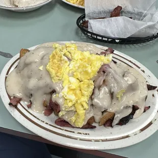 Chipped Beef Gravy Served over Texas Toast