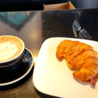 Croissant with Bacon, Egg and Cheese