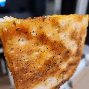Bottom of gluten free pizza .. cooked perfectly