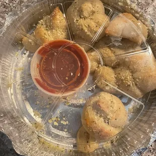 Garlic Knots