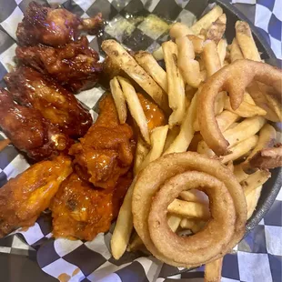 fried chicken, fried chicken wings, chicken wings and fried chicken, food, chicken, bbq chicken, chicken wings, bbq wings, poultry