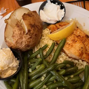 grilled seafood, grilled fish, fish, food, seafood