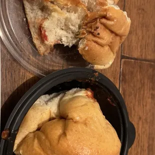 Dinner rolls (dry)